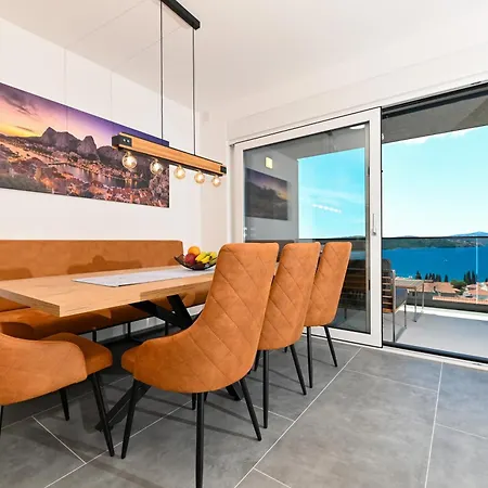 Penthouse Bluesky Okrug Gornji Exterior photo