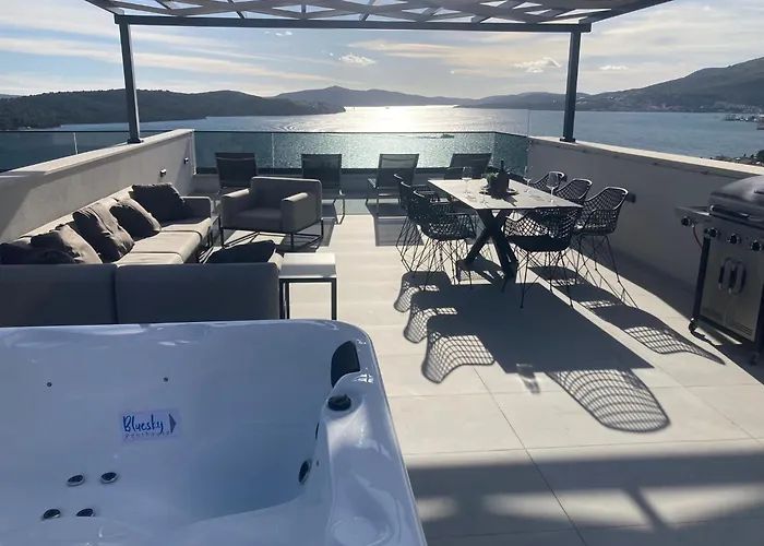 Penthouse Bluesky