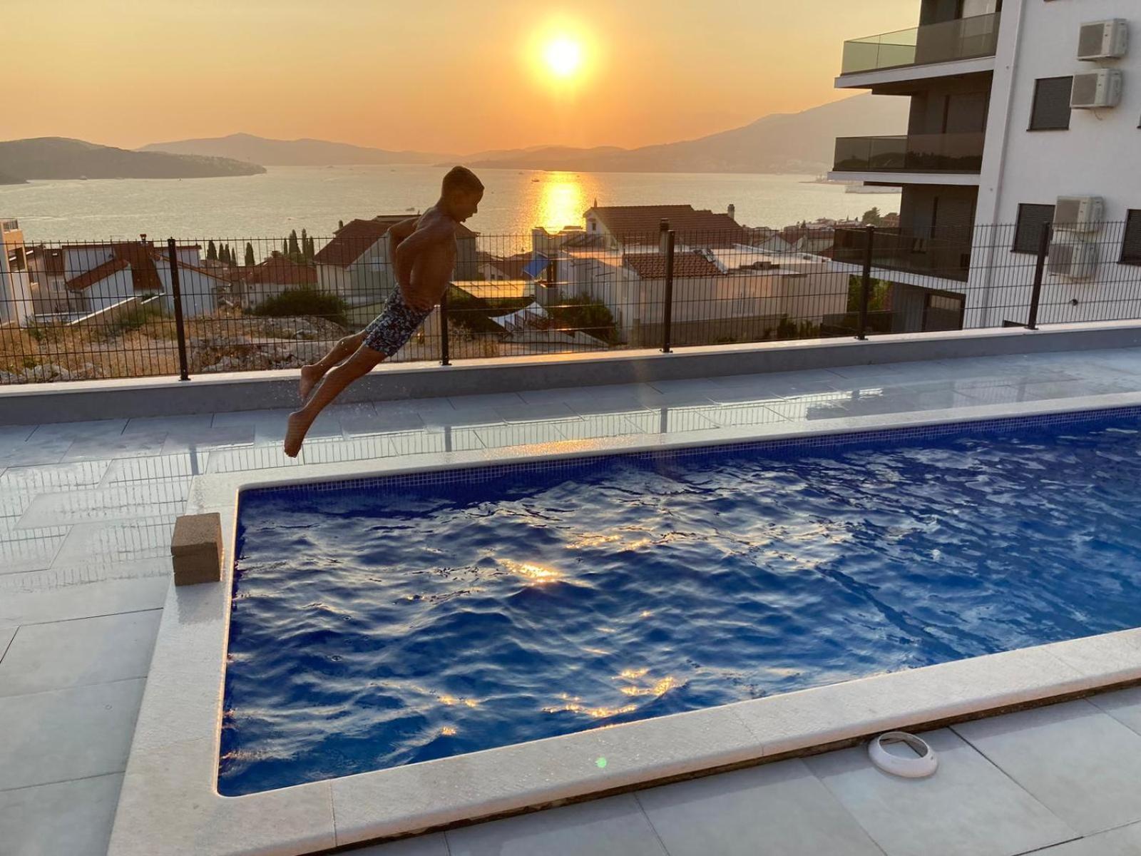 Penthouse Bluesky Okrug Gornji