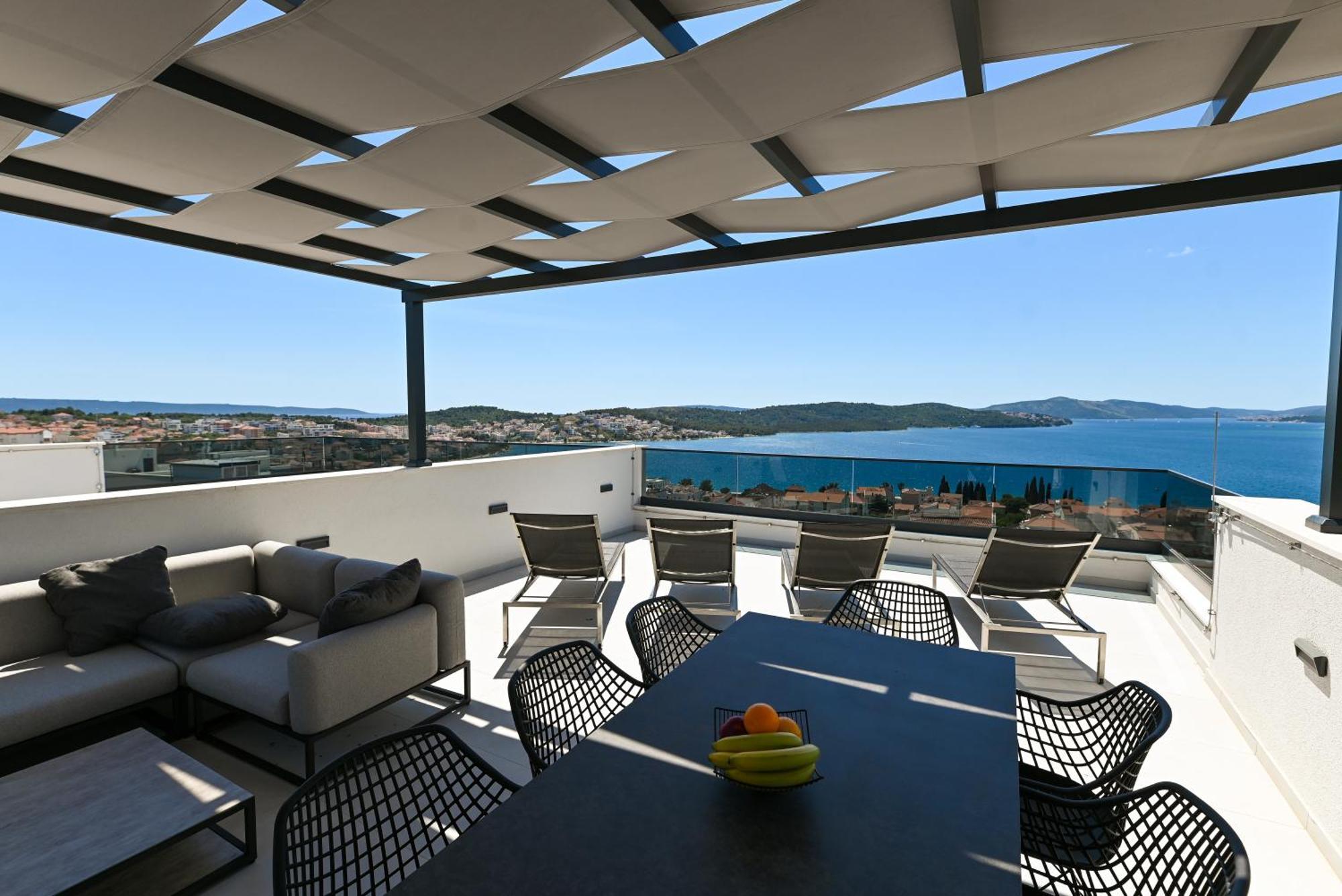 Apartment Penthouse Bluesky