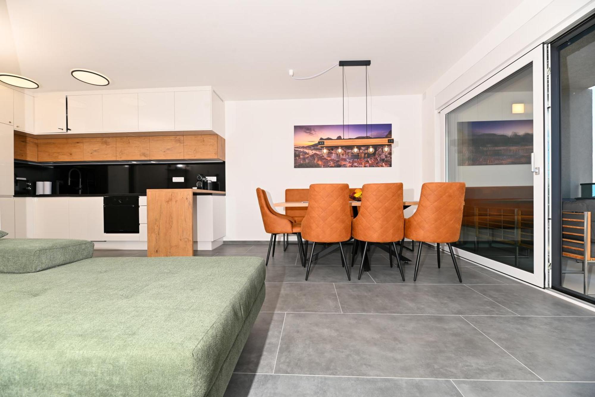 Penthouse Bluesky Apartment Okrug Gornji