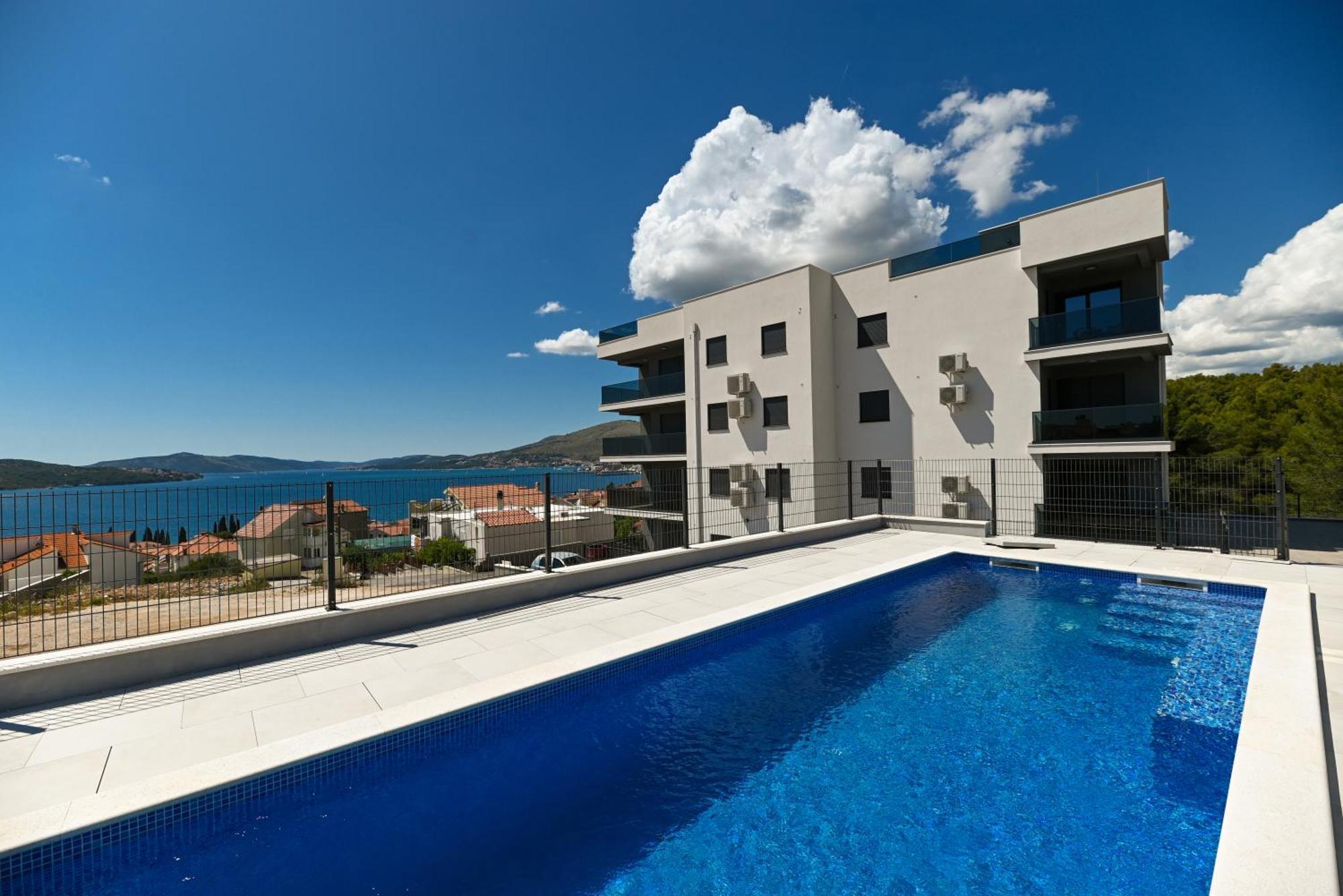 Apartament Penthouse Bluesky *