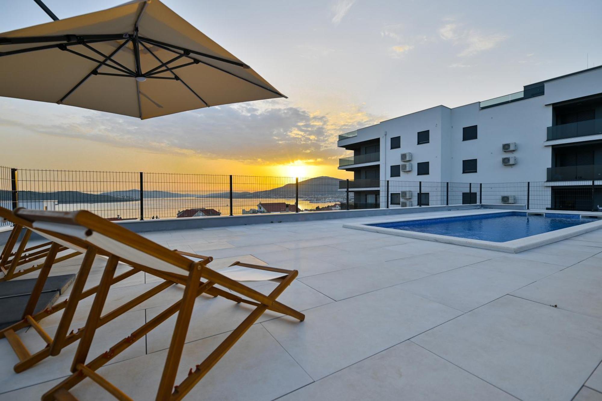 Apartment Penthouse Bluesky