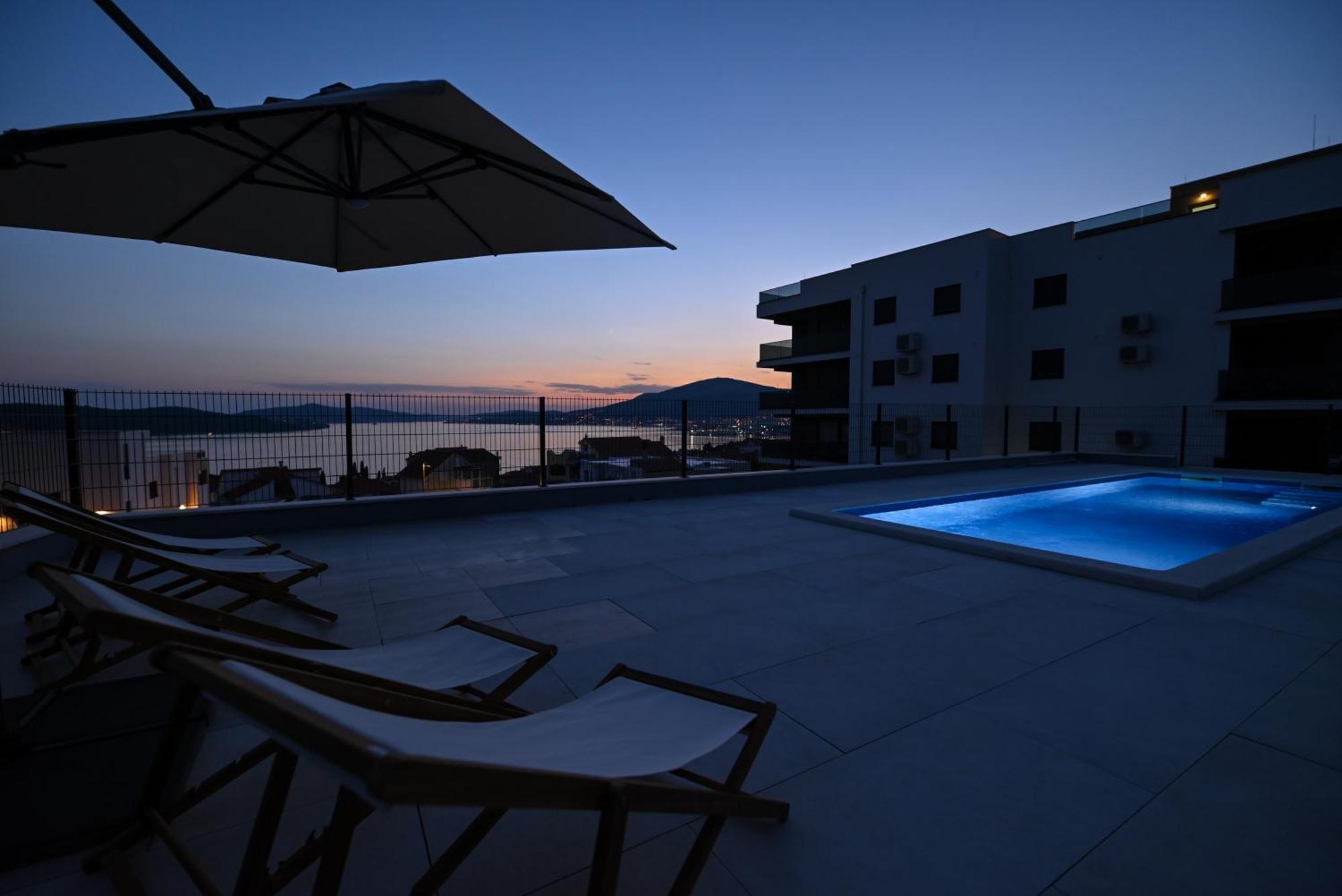 Apartment Penthouse Bluesky